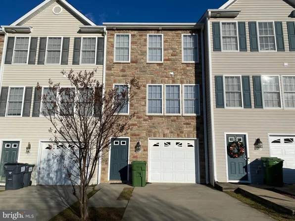 35139 Saba Pl, Locust Grove, VA 22508