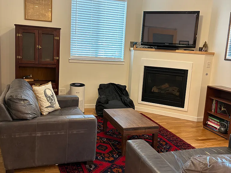 1053 W Century Dr #110 — Photo 7