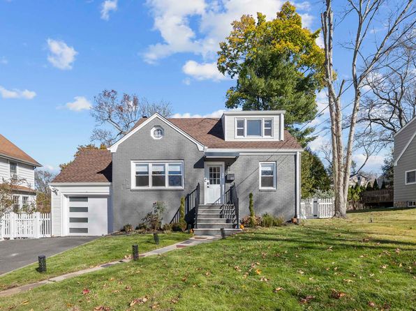 85 Morningside Ave, Cresskill, NJ 07626