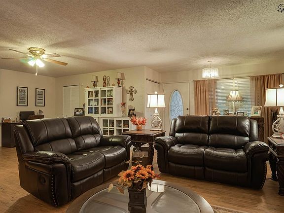 5th image of 4664 Sierra Madre Dr