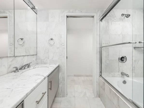 240 East 67th Street image 9 of 10