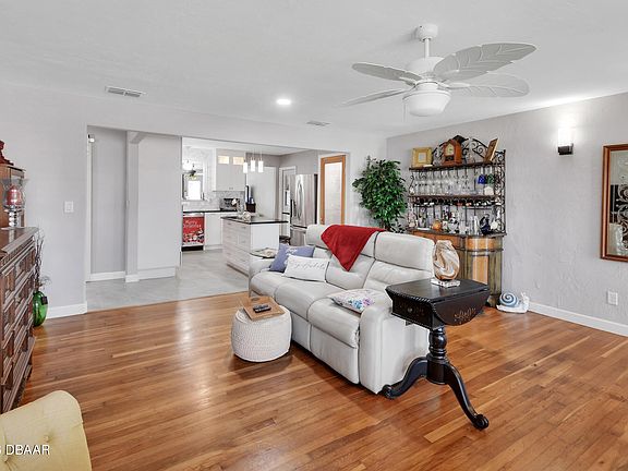 4th image of 340 Morningside Ave