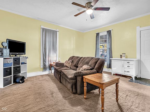 5th image of 515 E Howard St