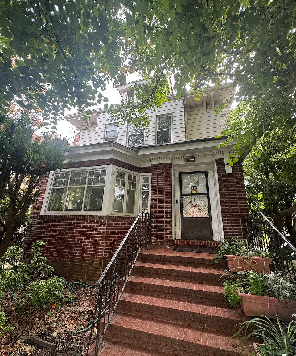 928 Albemarle Road — Photo 1