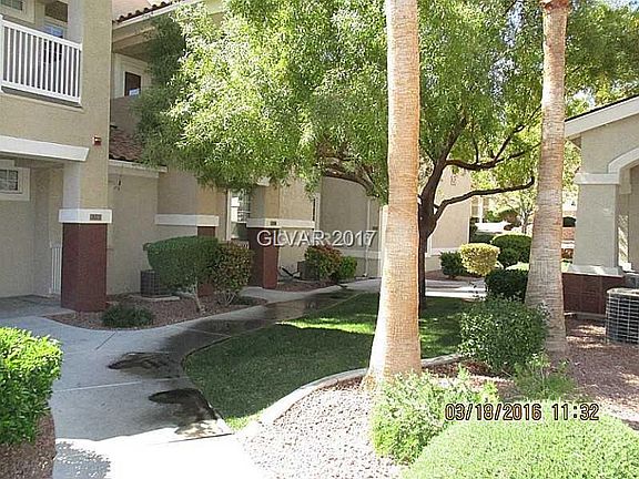 2nd image of 5855 Valley Dr Unit 1073