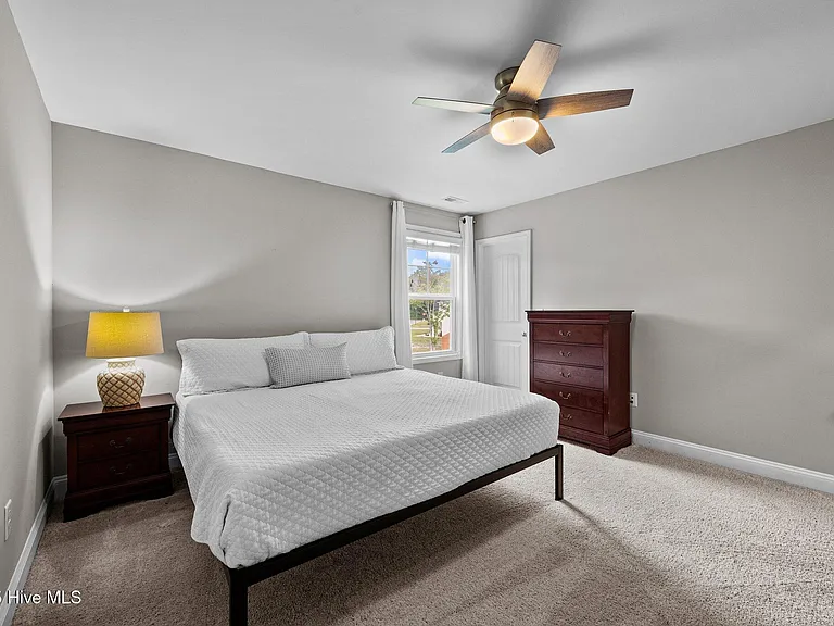 303 Red Cedar Dr — Photo 33