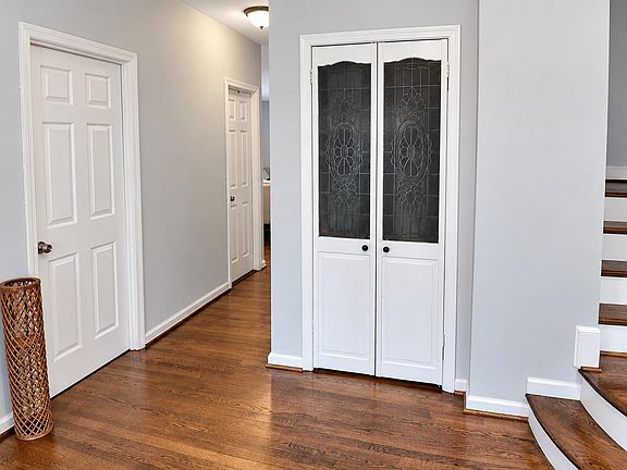2nd image of 9109 Friar Rd