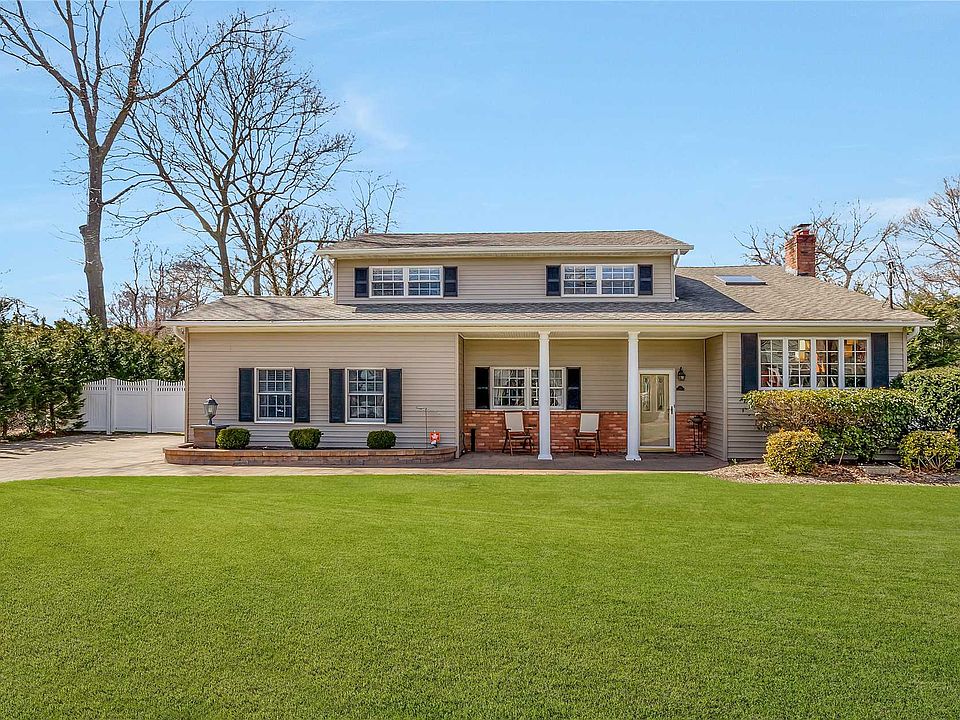 136 Vanderbilt Blvd, Oakdale, NY 11769 Zillow