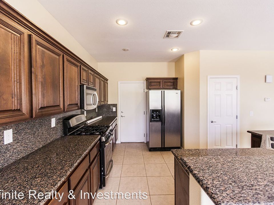 1st image of 524 Newberry Springs Dr