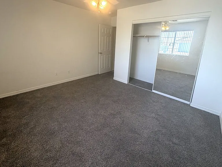1748 Club Ave — Photo 14