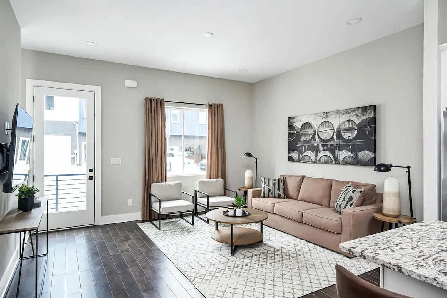 8 bed, 8.0 bath, $11,856 — Photo 1