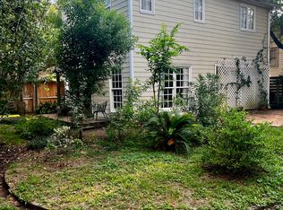 (Undisclosed Address), Houston, TX 77005