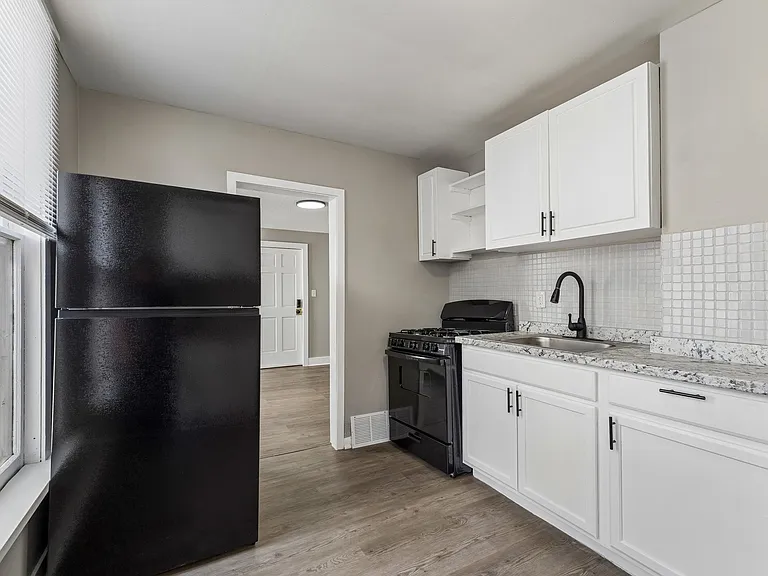 3814 S 24th St #2 — Photo 10