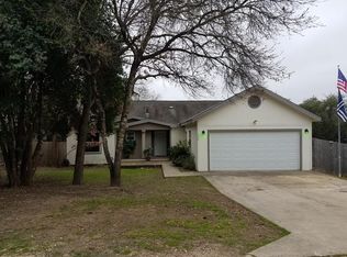 126 6th St, Ingram, TX 78025