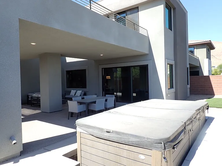 10226 Jade Gardens Dr — Photo 15