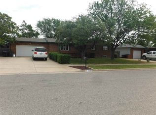 1404 12th Ave, Dodge City, KS 67801