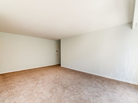 5th image of 420 N Armistead St APT 103