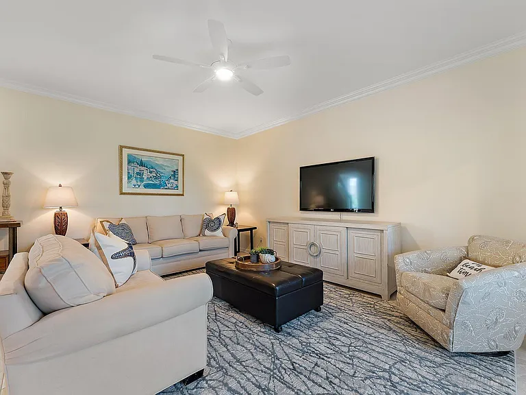 2905 Fairway Dr N — Photo 16