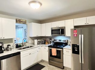 1002 Amesbury Rd, Greensboro, NC 27403
