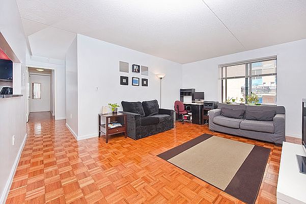 1st image of 300 W 135th St APT 4K