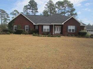 114 Rugglestone Dr, Jesup, GA 31546