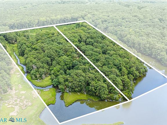 4th image of Five Gables Dr