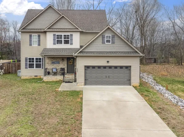 1084 Jonathan Ln, Springfield, TN 37172