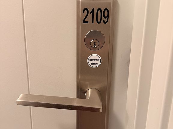 2nd image of 2550 Simcoe St N #2109