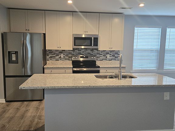 2nd image of 1517 Rapunzel Way