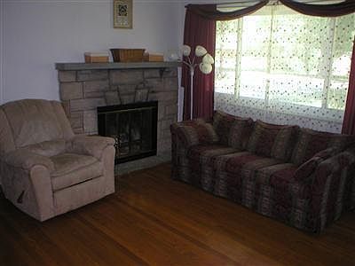 3rd image of 1031 Wenrick Dr