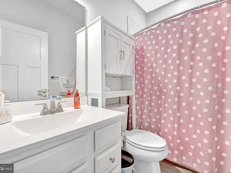 14737 Earl Mitchell Ave — Photo 13