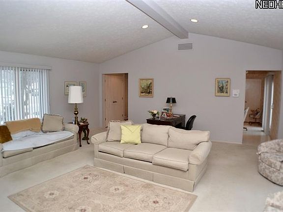 4th image of 8745 Gatewood Dr