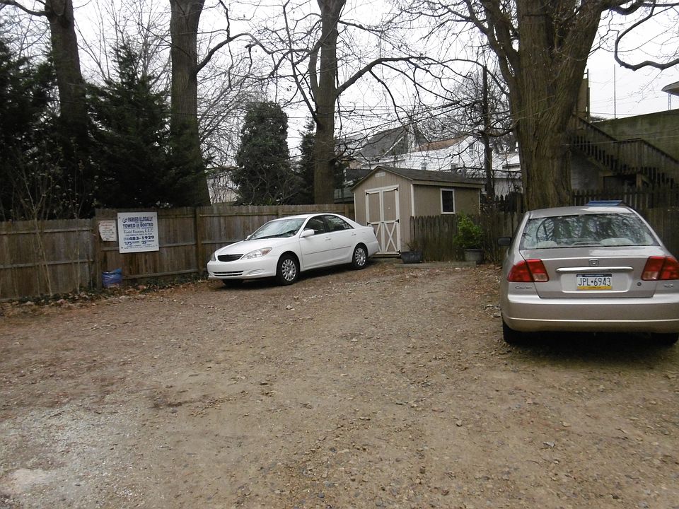 Parking Lot