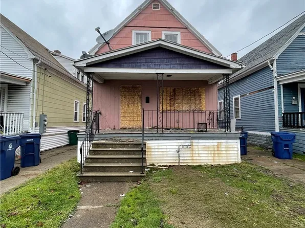 12 Langmeyer Ave, Buffalo, NY 14215