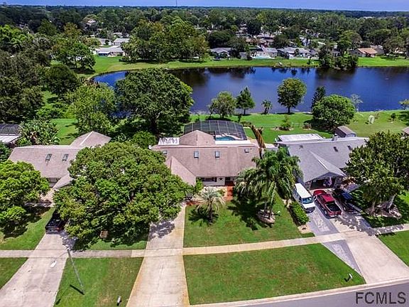 2nd image of 4721 Hidden Lake Dr