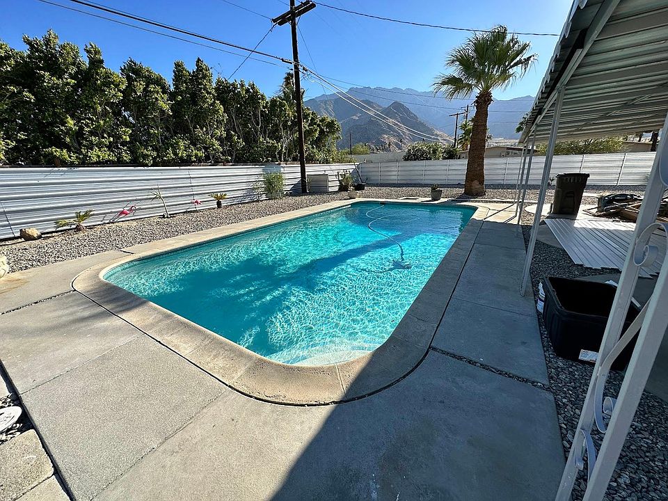 2nd image of 379 N Glen Cir