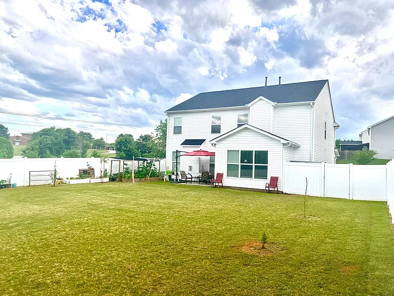 500 Rome Ct — Photo 8