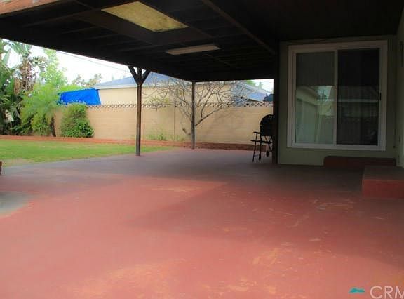 3rd image of 12561 Woodland Ln