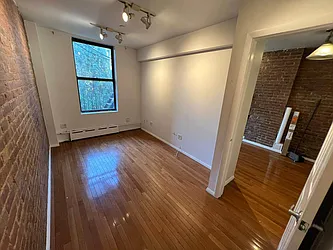 Rented by Best Apartments North Inc