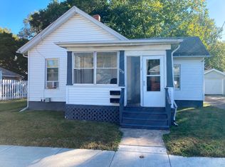 1219 N Oak St, Bloomington, IL 61701