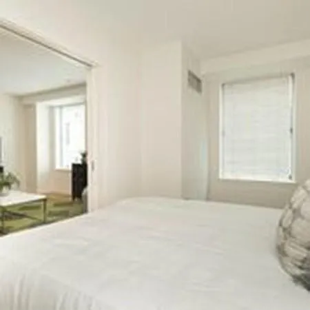Studio, 428 sqft, $2,850 — Photo 4