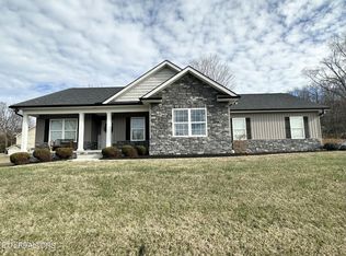 1301 Greenwell Dr, Knoxville, TN 37938