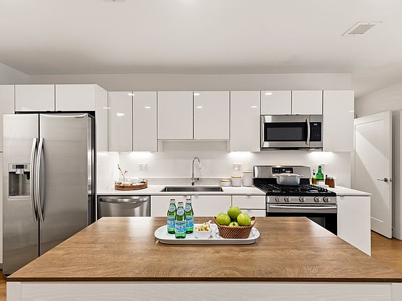 2nd image of 250 Meridian St #209