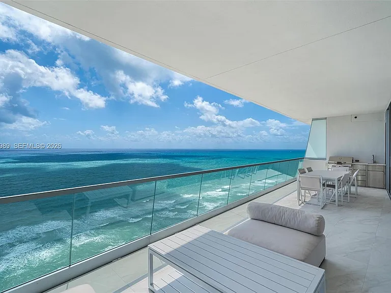 18501 Collins Ave #2003 — Photo 28