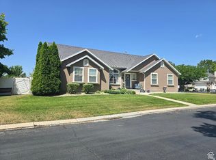 969 S Cove Rd, Saratoga Springs, UT 84045