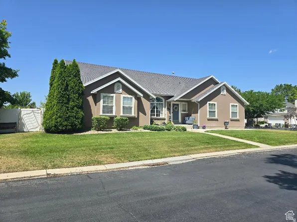 969 S Cove Rd, Saratoga Springs, UT 84045