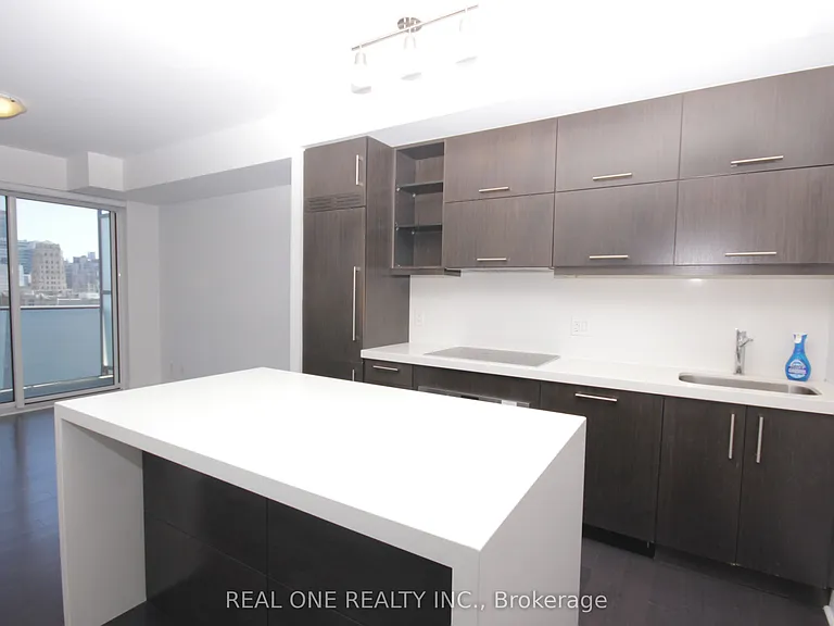 65 Saint Mary St #1003 — Photo 3