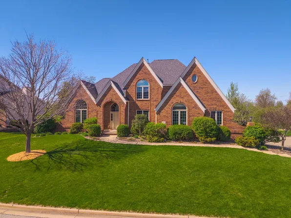 402 Northridge Cc Ests, Normal, IL 61761