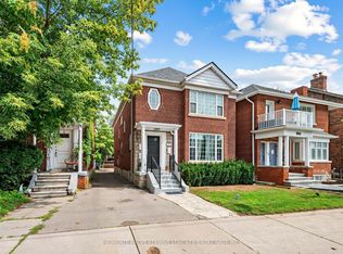981 Avenue Rd, Toronto, ON M5P2K9