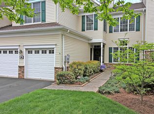 1602 Farley Rd, Whitehouse Station, NJ 08889